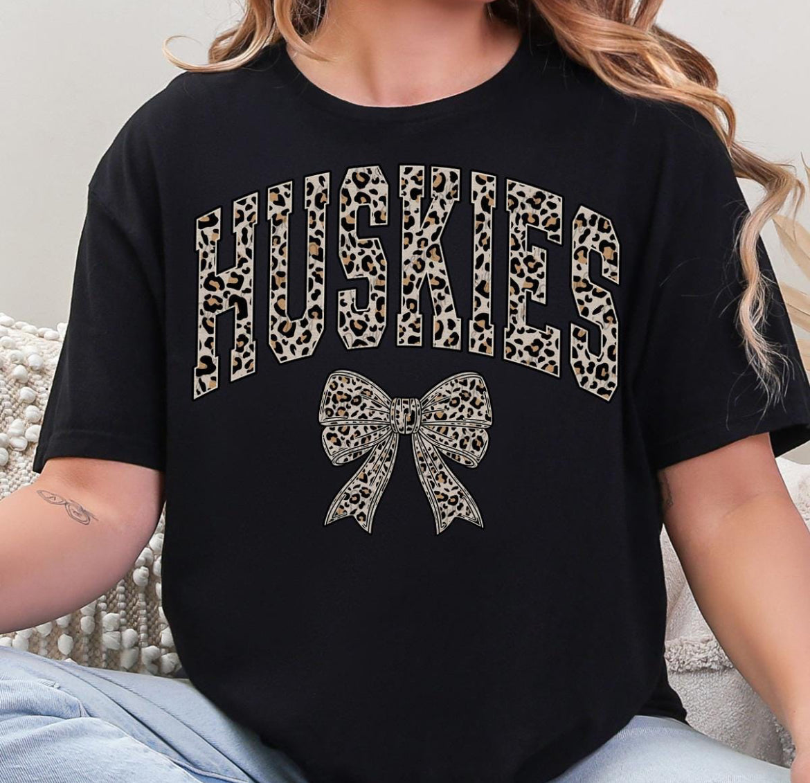 Leopard Bow Huskies Tee